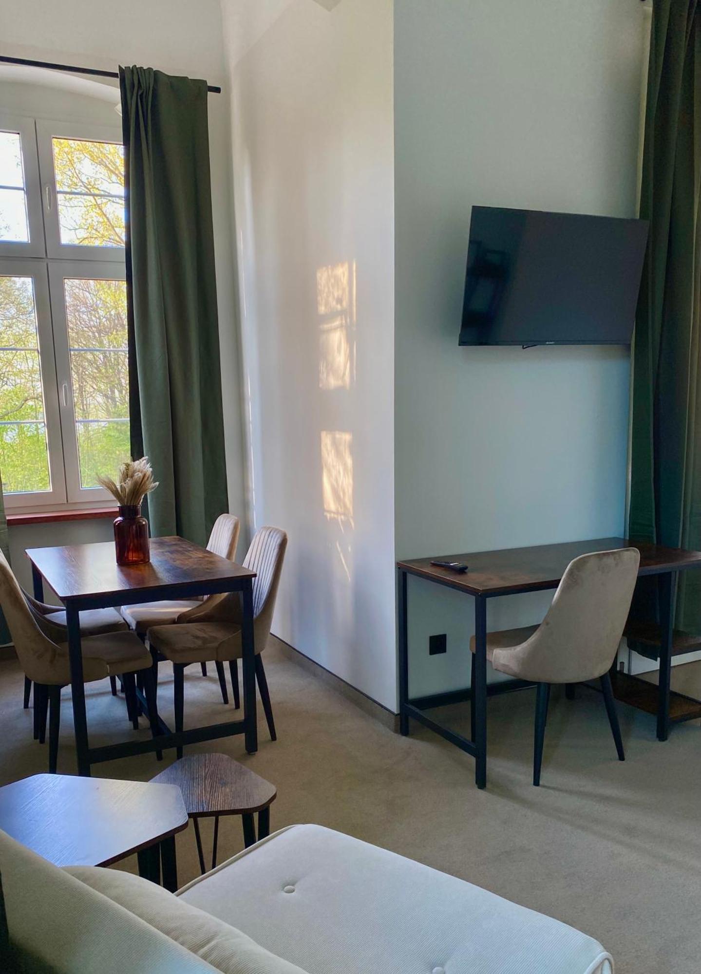 Hotel Zamek Nowecin Leba Exteriér fotografie