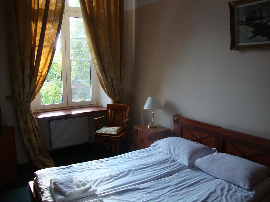 Hotel Zamek Nowecin Leba Exteriér fotografie